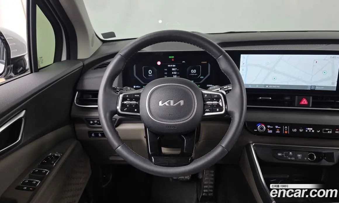 Kia Carnival 2024 1.6 автомат (гидро), фото 19