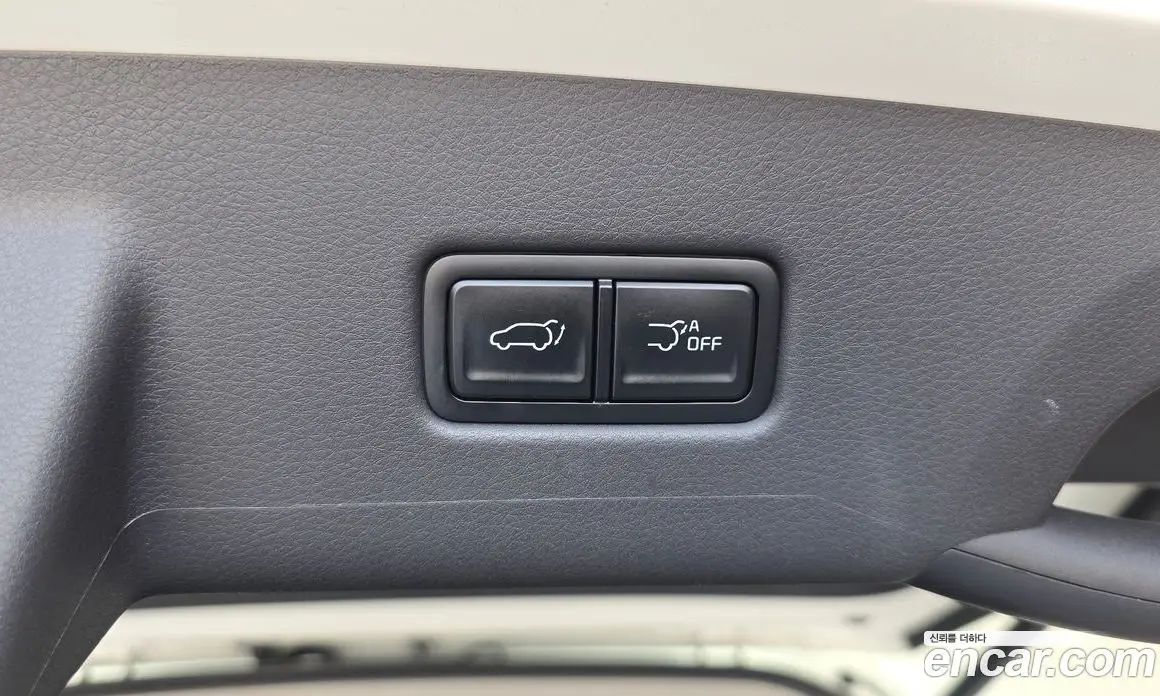 Kia Carnival 2024 1.6 автомат (гидро), фото 32