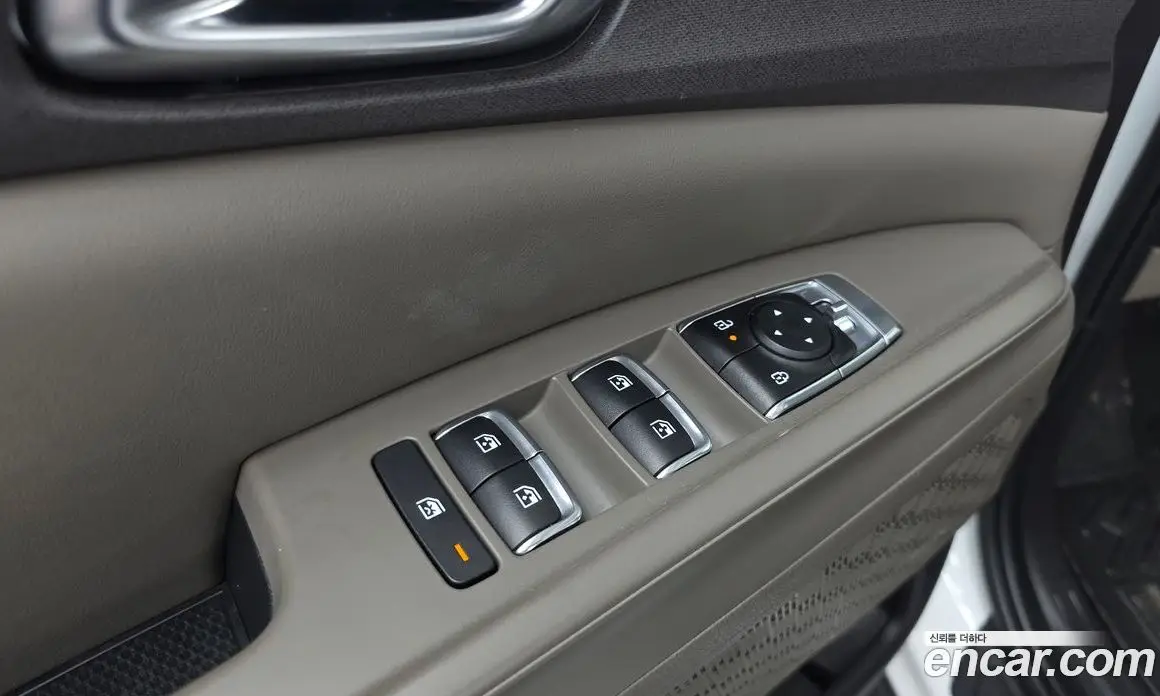 Kia Carnival 2024 1.6 автомат (гидро), фото 34