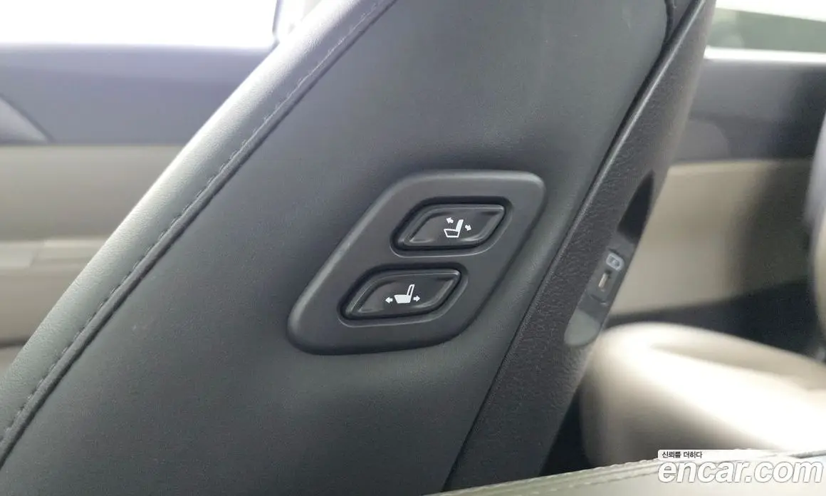 Kia Carnival 2024 1.6 автомат (гидро), фото 36