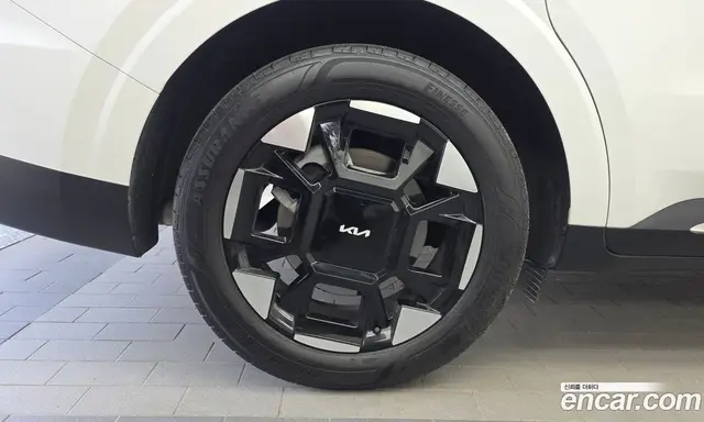 Kia Carnival 2024 1.6 автомат (гидро), миниатюра 5