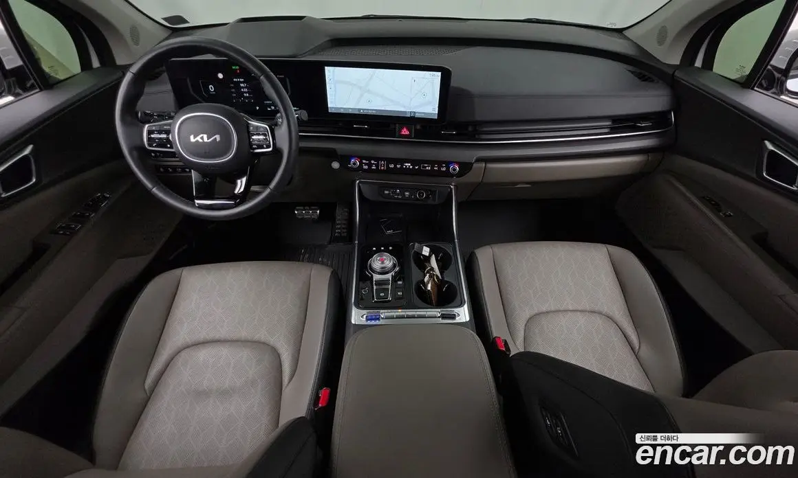 Kia Carnival 2024 1.6 автомат (гидро), фото 10