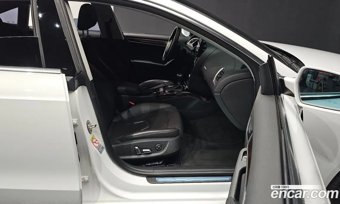 Audi A5 2013 2.0 автомат (гидро), фото 12
