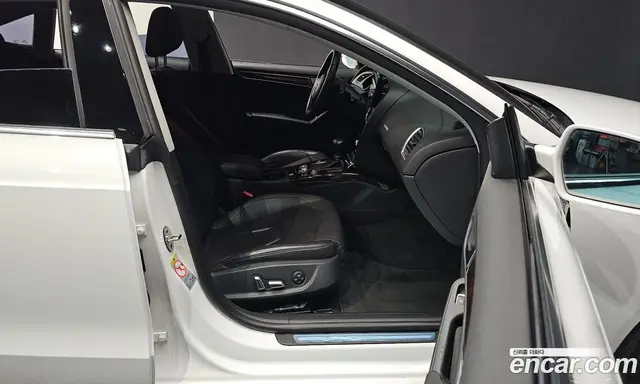 Audi A5 2013 2.0 автомат (гидро), миниатюра 12