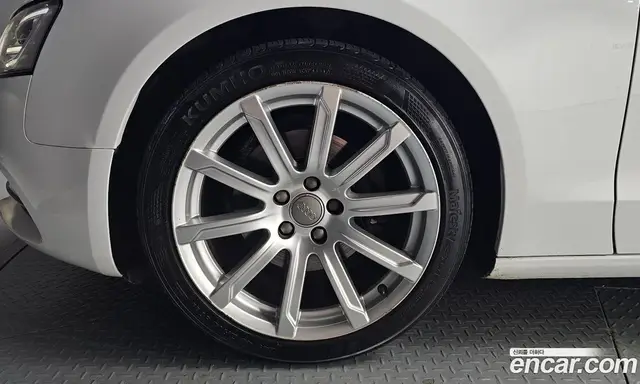 Audi A5 2013 2.0 автомат (гидро), миниатюра 5