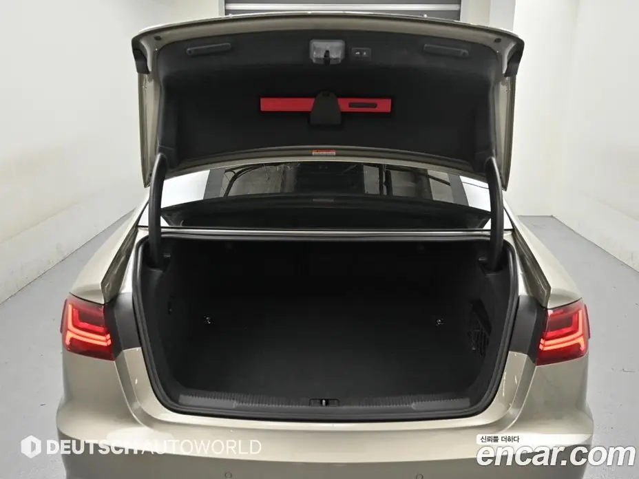 Audi A6 2016 2.0 автомат (гидро), фото 19