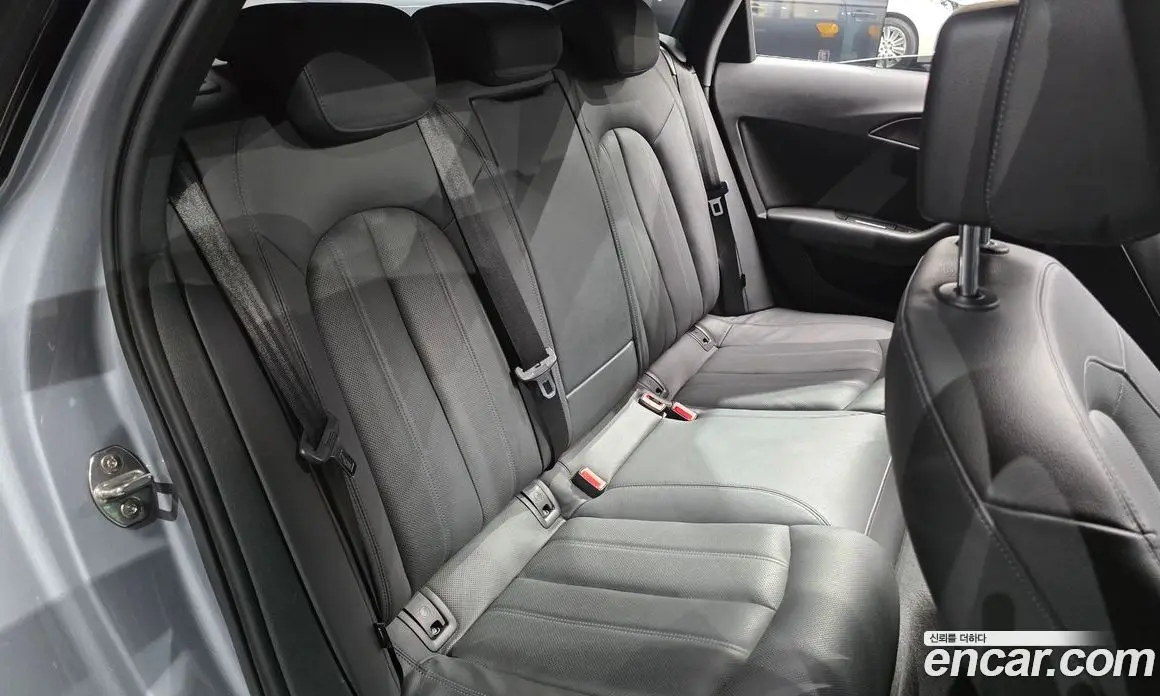 Audi A6 2018 2.0 автомат (гидро), фото 17