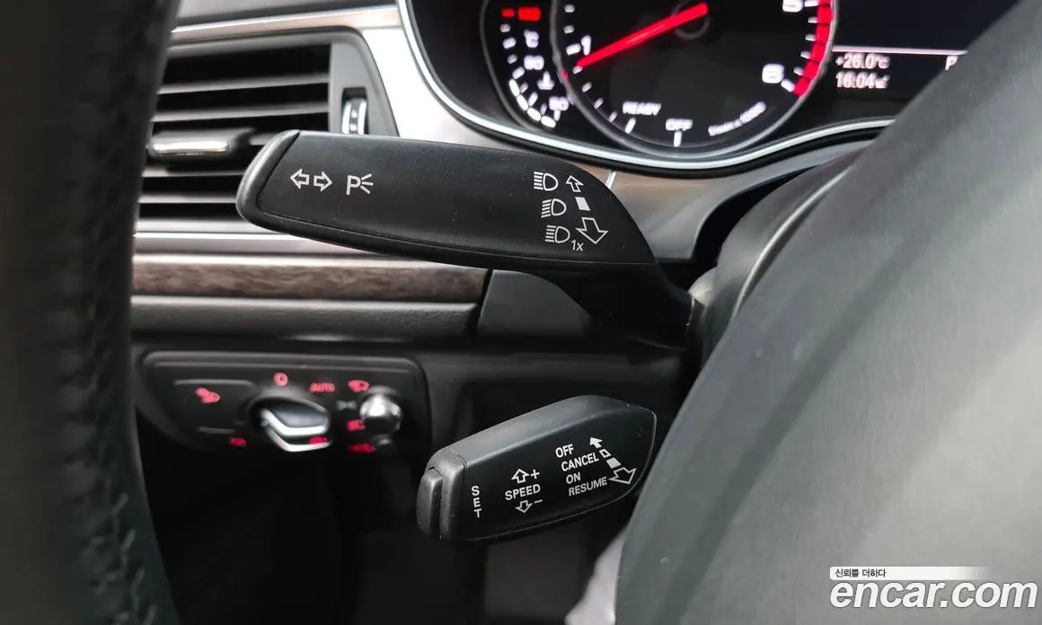Audi A6 2018 2.0 автомат (гидро), фото 25