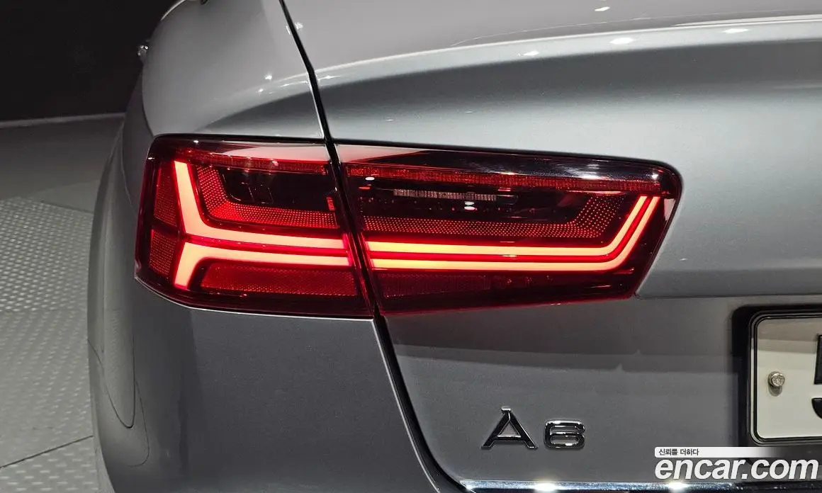 Audi A6 2018 2.0 автомат (гидро), фото 9