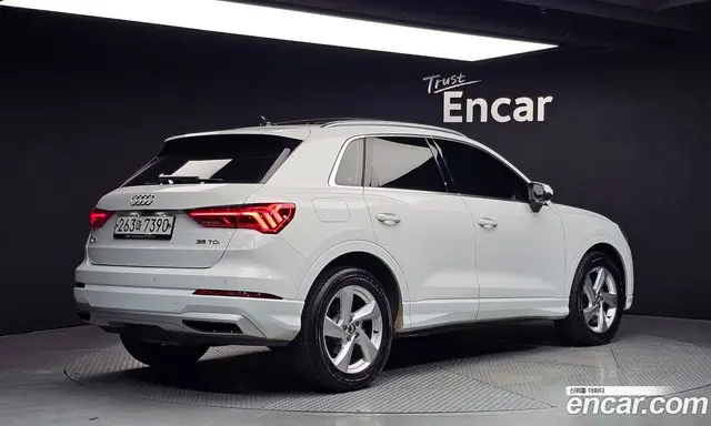 Audi Q3 2020 2.0 автомат (гидро), миниатюра 2