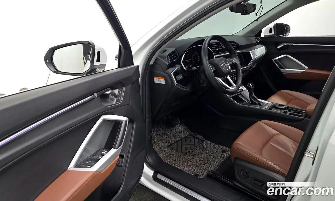 Audi Q3 2023 2.0 автомат (гидро), фото 11