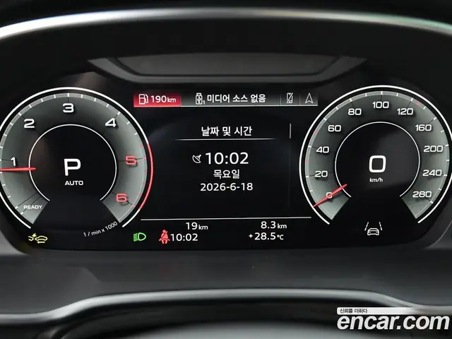 Audi Q3 2026 2.0 автомат (гидро), миниатюра 8