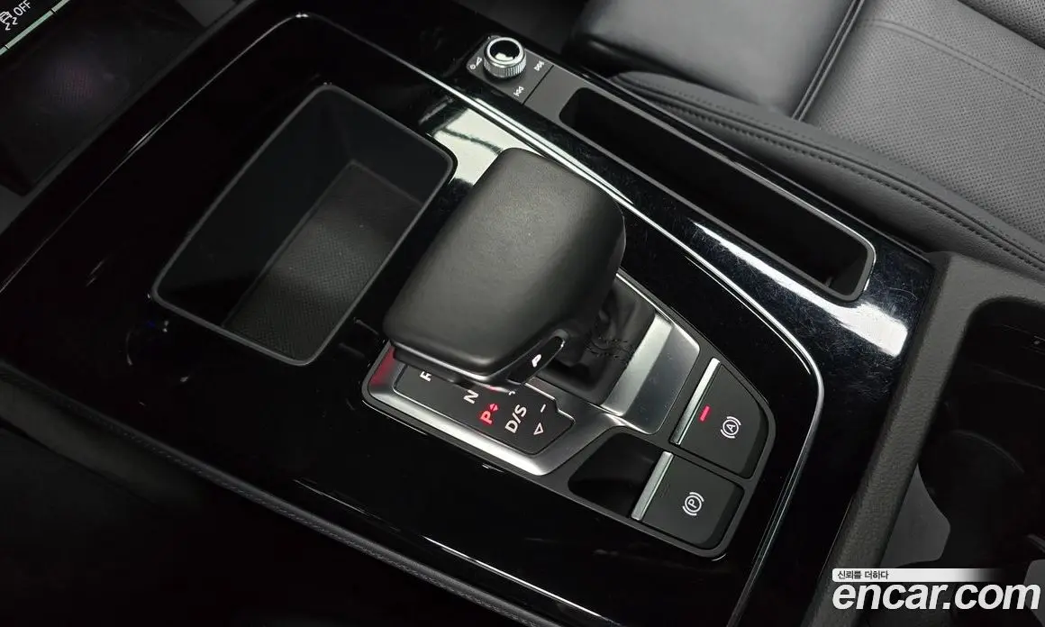Audi Q5 2021 2.0 автомат (гидро), фото 12