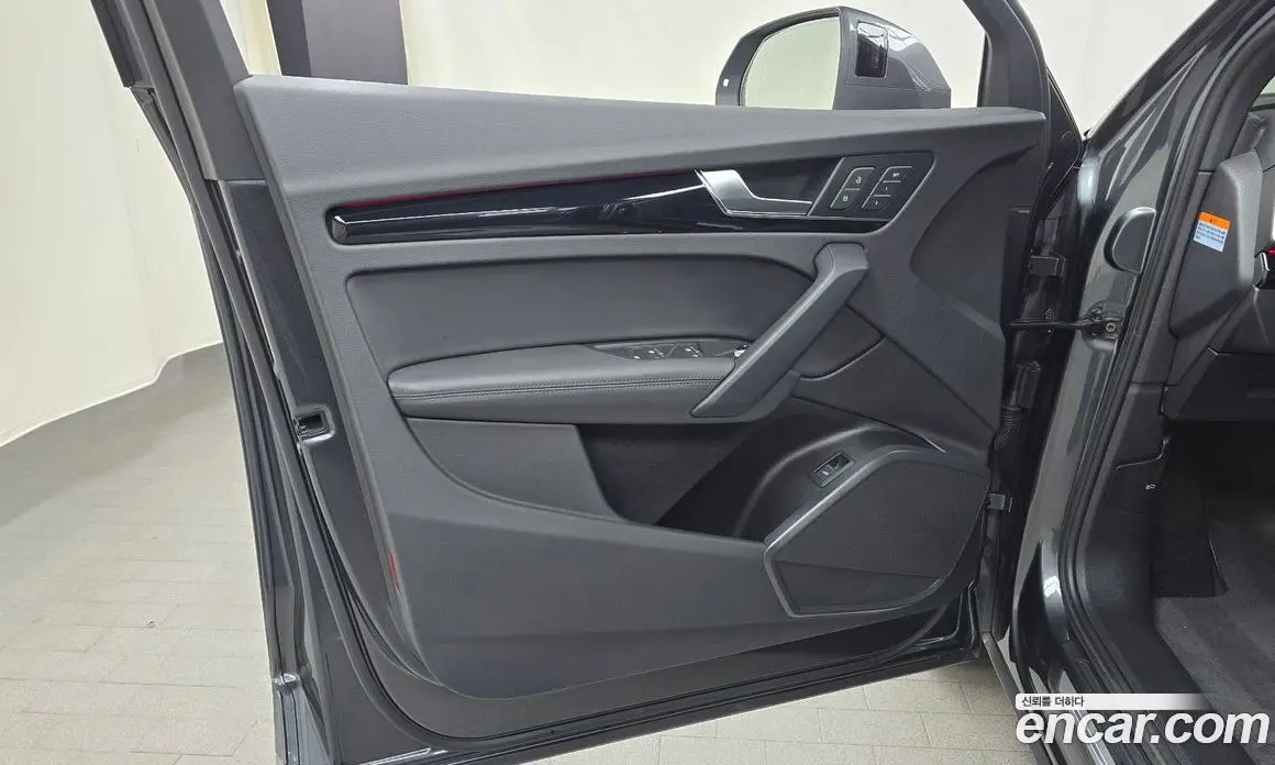 Audi Q5 2021 2.0 автомат (гидро), фото 14