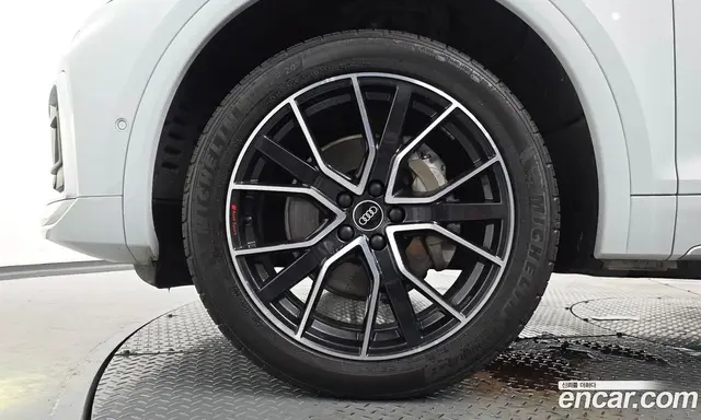 Audi Q5 2022 2.0 автомат (гидро), миниатюра 4