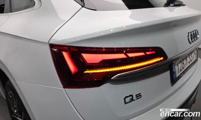 Audi Q5 2022 2.0 автомат (гидро), миниатюра 8