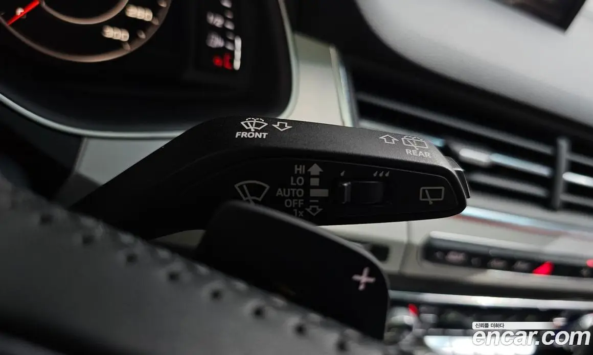 Audi Q7 2019 2.0 автомат (гидро), фото 29