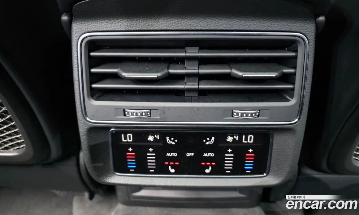 Audi Q7 2023 3.0 автомат (гидро), фото 25