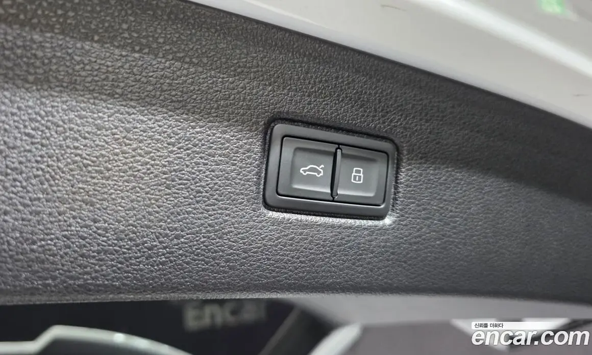 Audi Q7 2023 3.0 автомат (гидро), фото 37