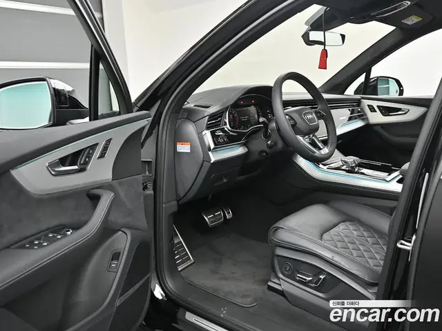 Audi Q7 2025 3.0 автомат (гидро), миниатюра 12