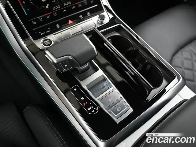 Audi Q7 2025 3.0 автомат (гидро), миниатюра 9