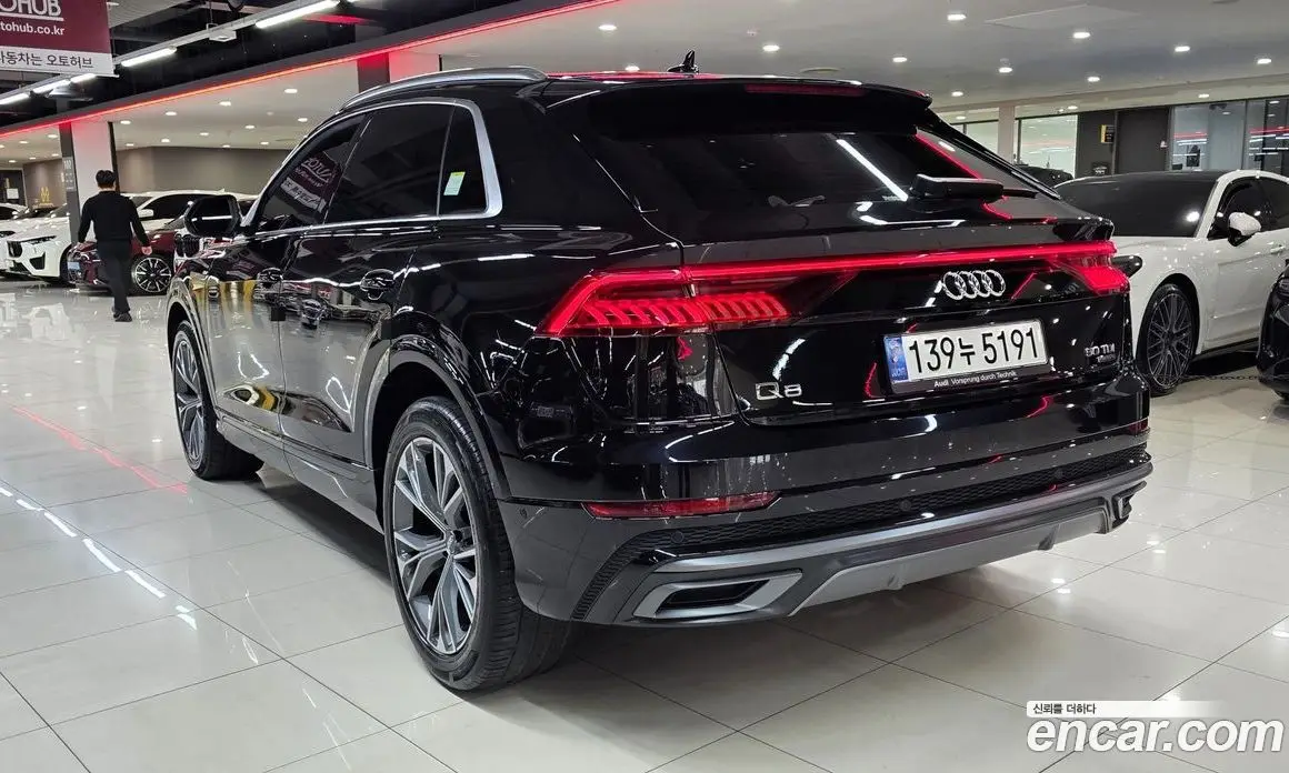 Audi Q8 2020 3.0 автомат (гидро), фото 7
