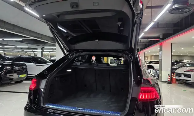 Audi Q8 2020 3.0 автомат (гидро), миниатюра 8