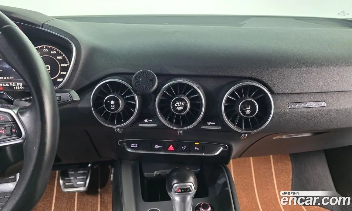 Audi TT 2015 2.0 автомат (гидро), фото 14