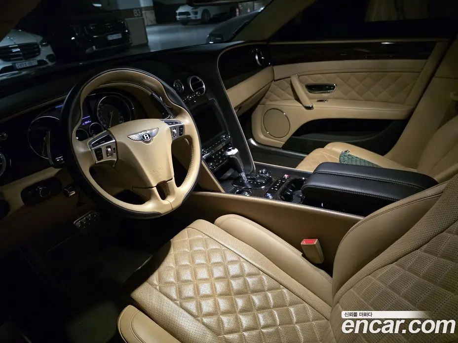 Bentley Flying Spur 2018 4.0 автомат (гидро), фото 9