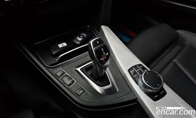 BMW 3 серия 2018 2.0 автомат (гидро), миниатюра 12