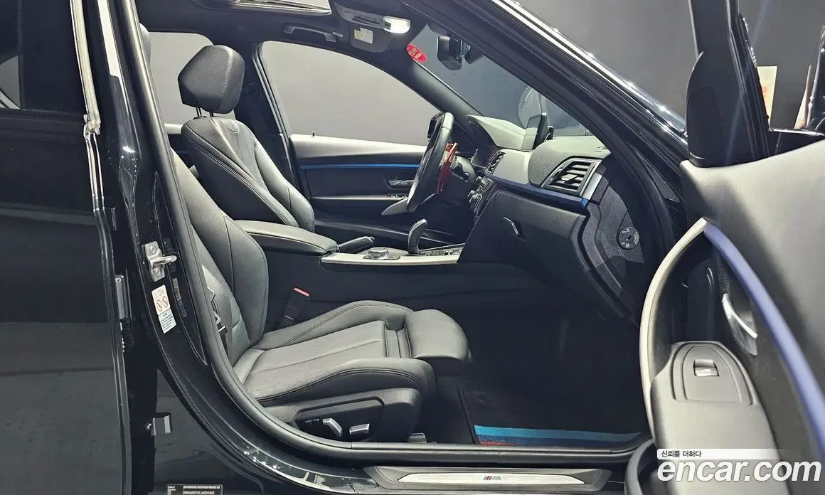 BMW 3 серия 2018 2.0 автомат (гидро), фото 16