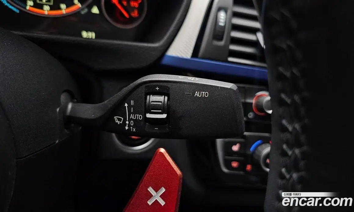 BMW 3 серия 2018 2.0 автомат (гидро), фото 23