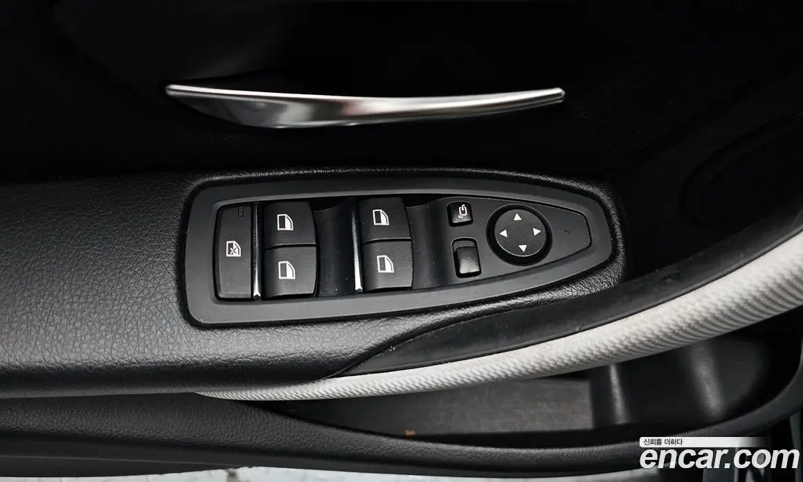 BMW 3 серия 2018 2.0 автомат (гидро), фото 26