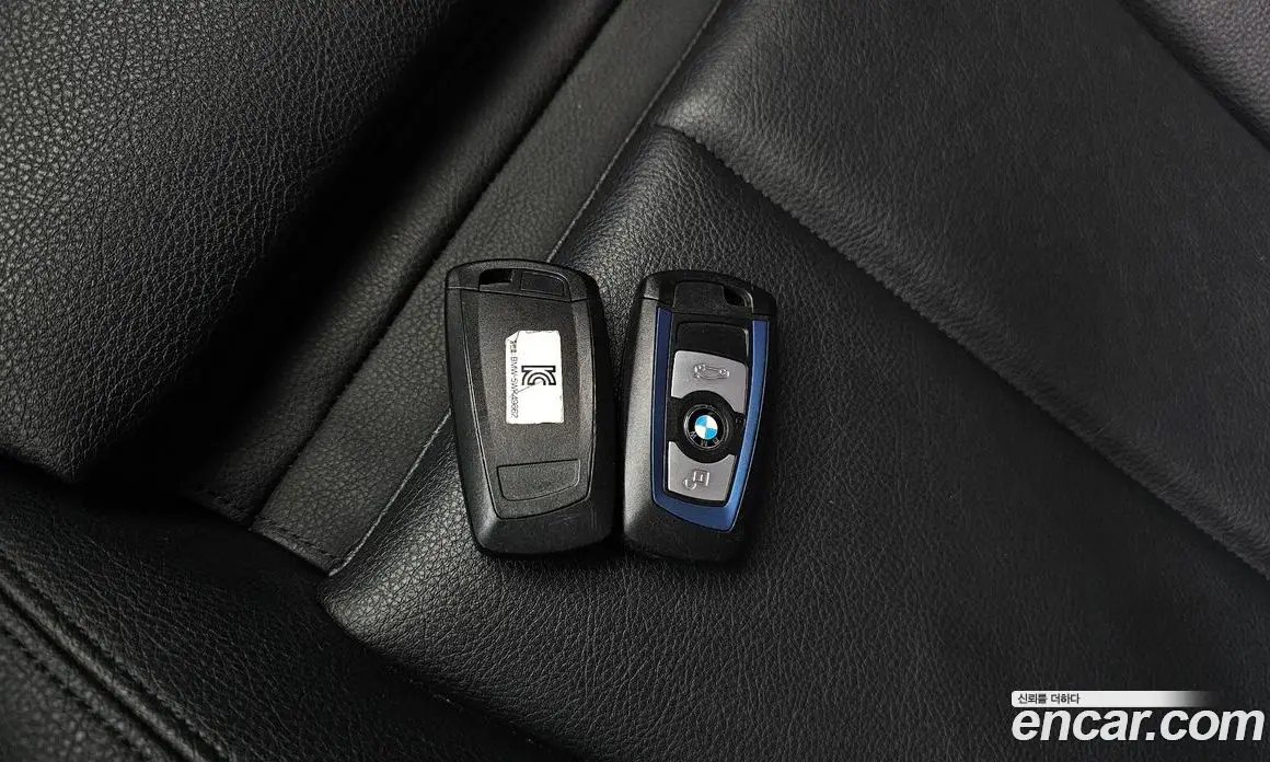 BMW 3 серия 2018 2.0 автомат (гидро), фото 28