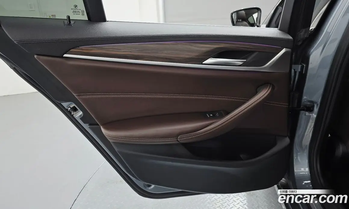 BMW 5 серия 2018 2.0 автомат (гидро), фото 15