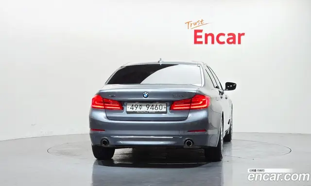 BMW 5 серия 2018 2.0 автомат (гидро), миниатюра 4
