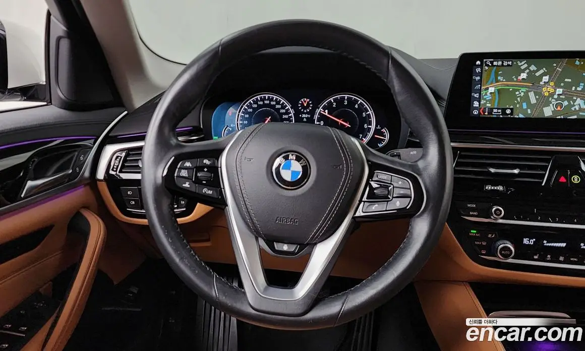 BMW 5 серия 2018 2.0 автомат (гидро), фото 19