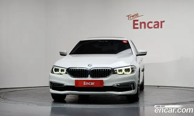BMW 5 серия 2018 2.0 автомат (гидро), миниатюра 3