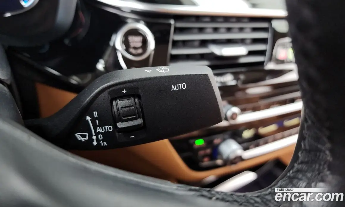 BMW 5 серия 2018 2.0 автомат (гидро), фото 27