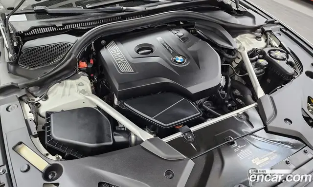 BMW 5 серия 2018 2.0 автомат (гидро), миниатюра 6