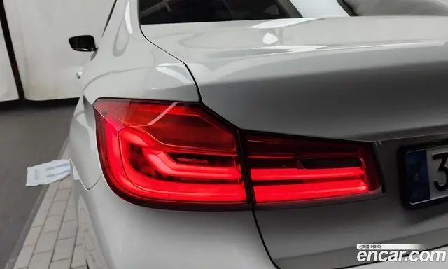 BMW 5 серия 2018 2.0 автомат (гидро), миниатюра 9