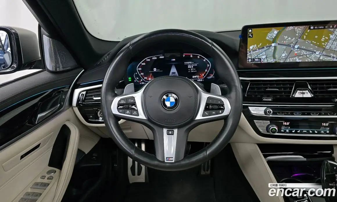 BMW 5 серия 2021 4.4 автомат (гидро), фото 13