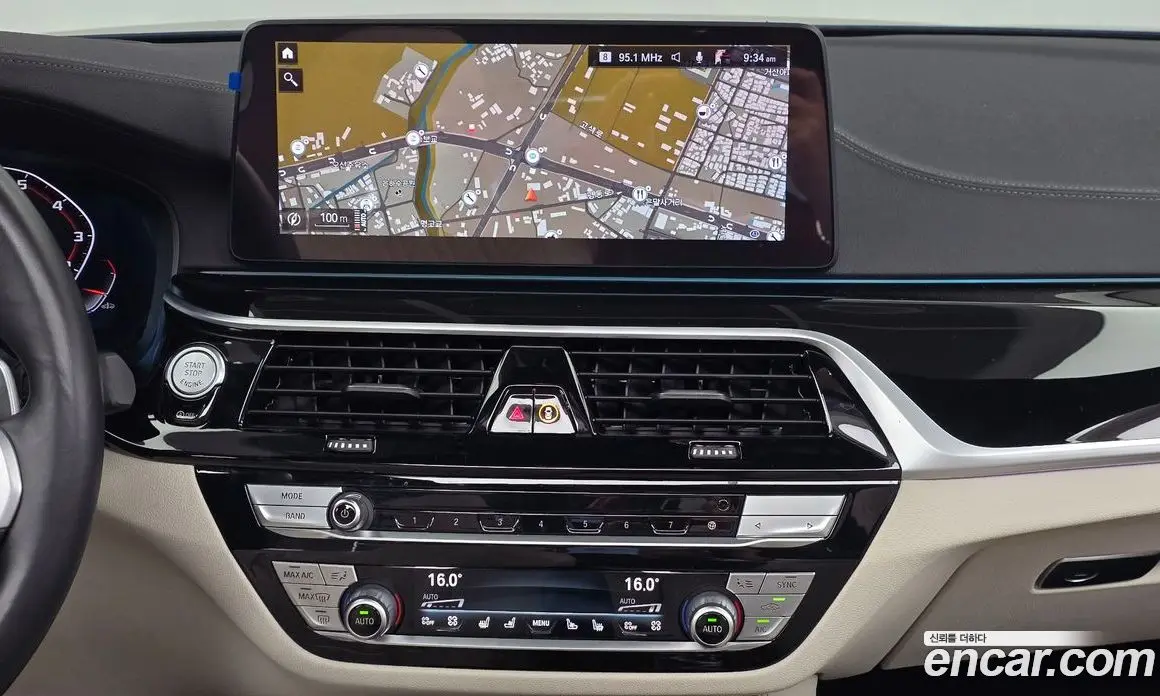 BMW 5 серия 2021 4.4 автомат (гидро), фото 14