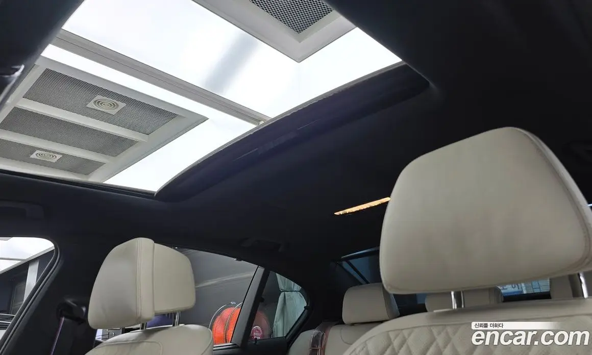 BMW 5 серия 2021 4.4 автомат (гидро), фото 17