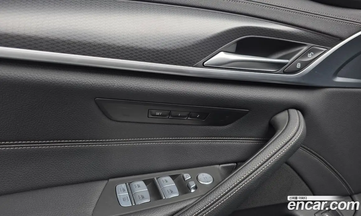 BMW 5 серия 2023 2.0 автомат (гидро), фото 14