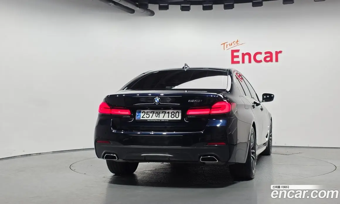 BMW 5 серия 2023 2.0 автомат (гидро), фото 4
