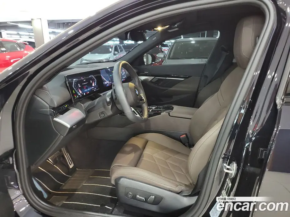 BMW 5 серия 2024 2.0 автомат (гидро), фото 10