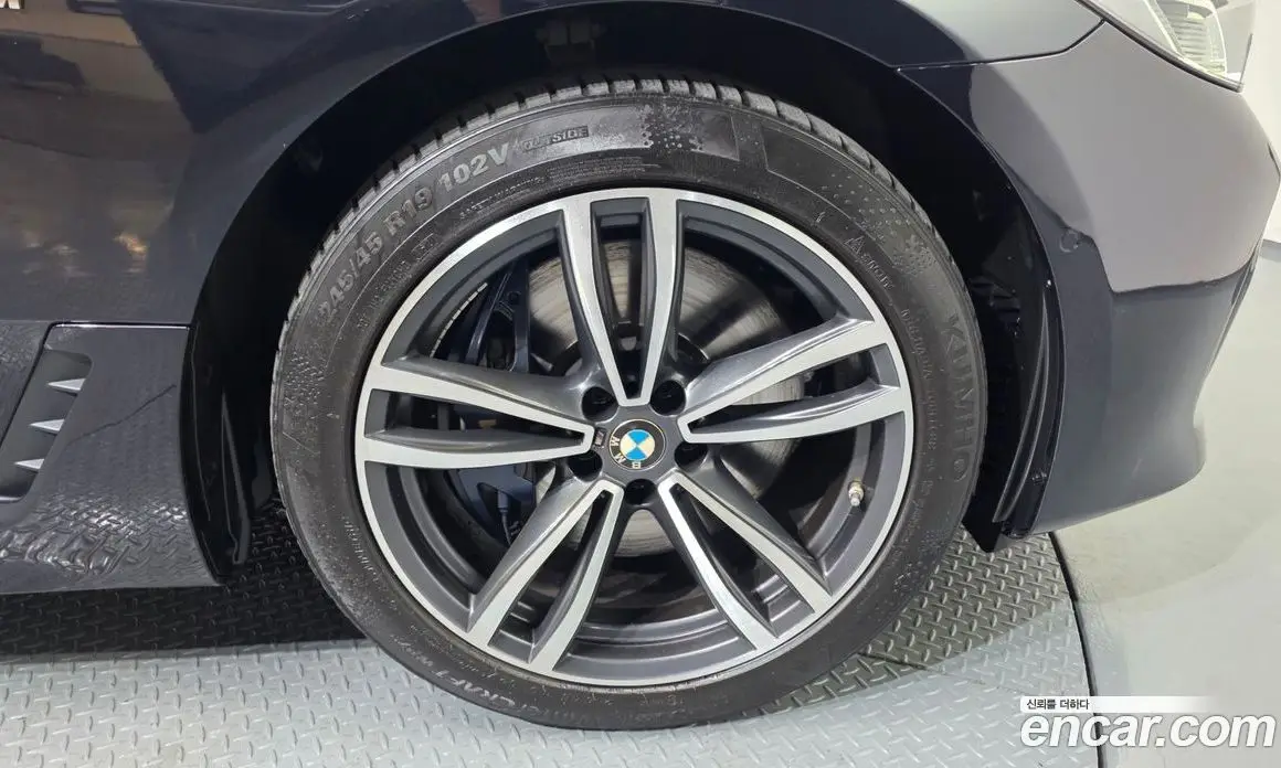 BMW 6 серия 2021 2.0 автомат (гидро), фото 7