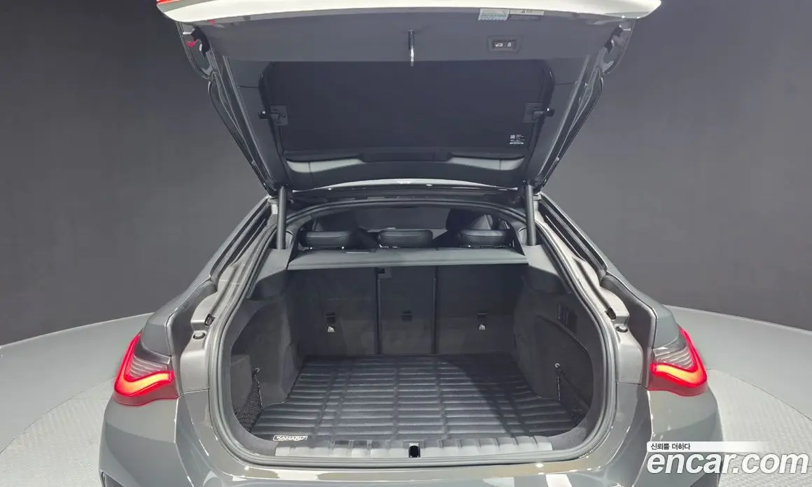 BMW i4 2023 0.2 автомат (гидро), фото 26