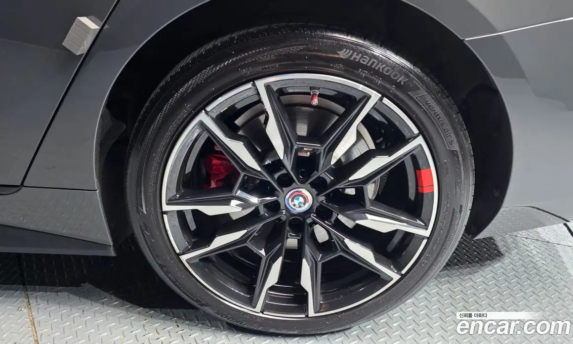 BMW i4 2023 0.2 автомат (гидро), фото 7